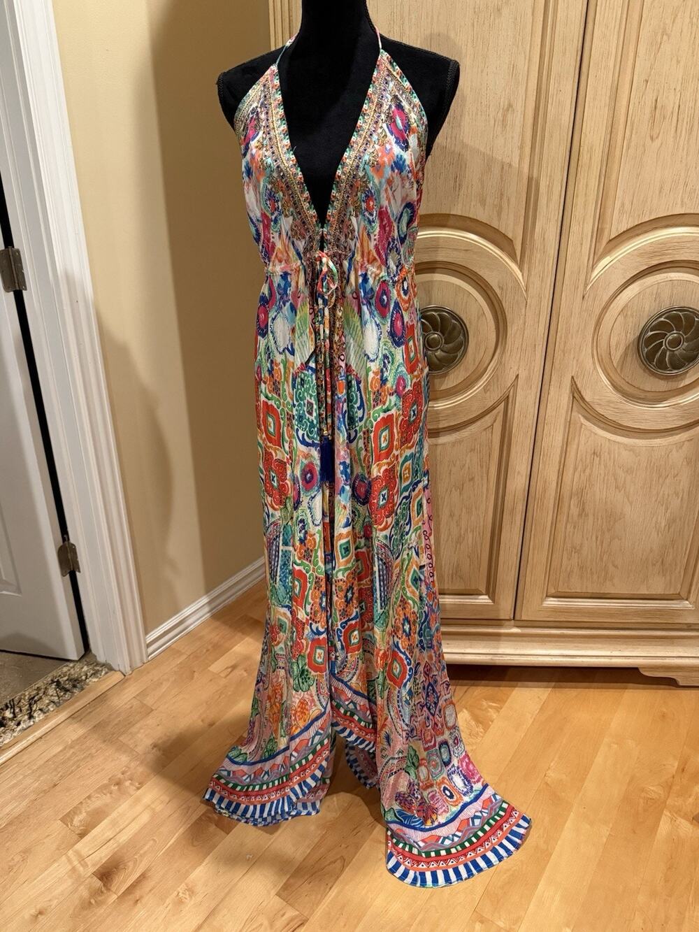 True Colours La Moda Halter Resort Maxi Dress Sz S/M NWT